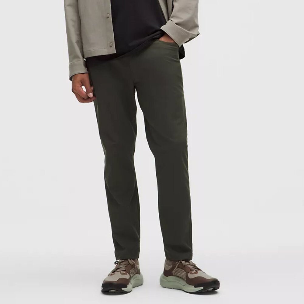 Lululemon ABC Slim-Fit 5 Pocket Pant 28L Warpstreme in Green‎